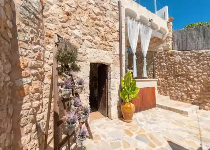 Casa Del Sol Villa With Private Pool In Buger